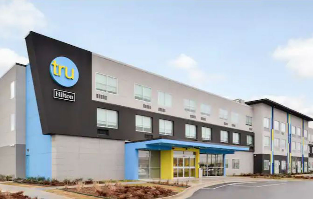 Отель Tru By Hilton Stuttgart Экстерьер фото
